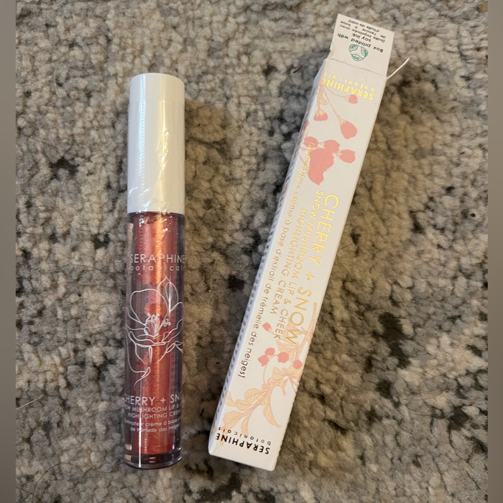 NWT! Seraphine Cherry + Snow Shimmer Lip Gloss - Rose Copper Metallic